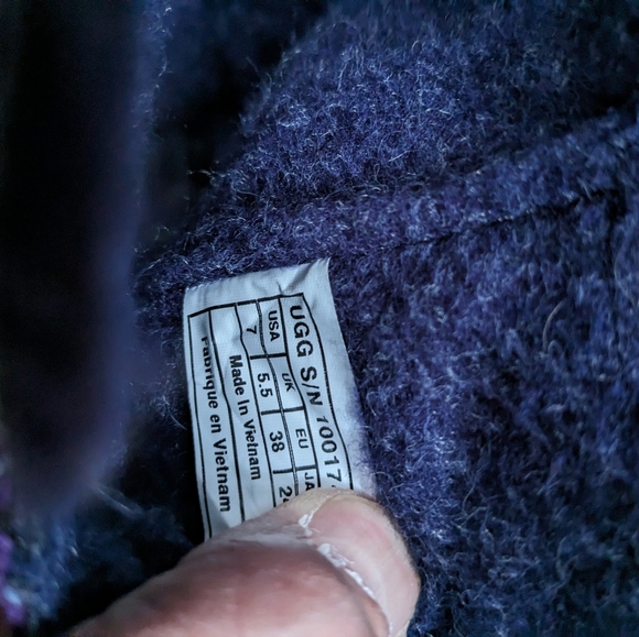 UGG snow boot women's size 7 - Picture 2 of 6